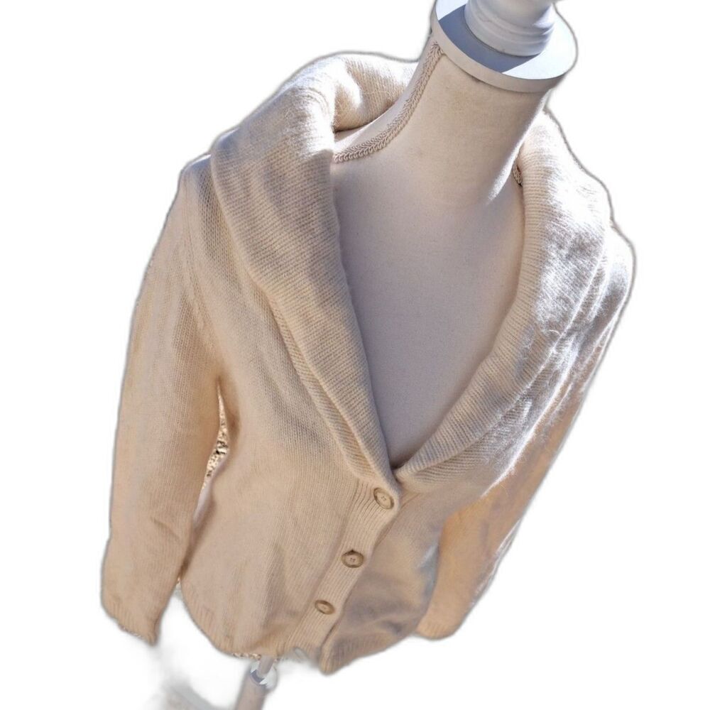 Ann Taylor Size L button up V Neck super Soft Angola Rabbit & Lamb Wool Sweater